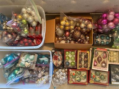 Christmas Ornaments Lot