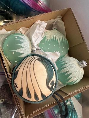 Christmas Ornaments Lot