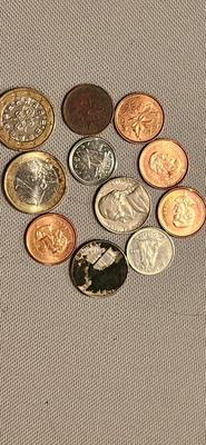 Foreign money lot