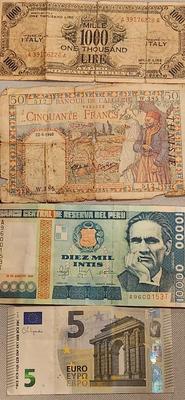Foreign money lot