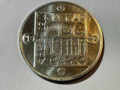 Hungary 1985 Uncirculated Condition 200 Forint Cat Silver Coin KM-650 as Pictured.