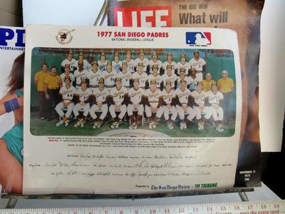 Old Magazines and Team Picture 1977 San Diego Padres