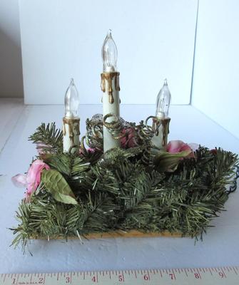 Neat Electric Christmas Floral Decor