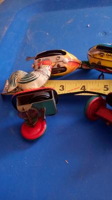 LOT 76 - THREE VINTAGE WIND UP TOYS