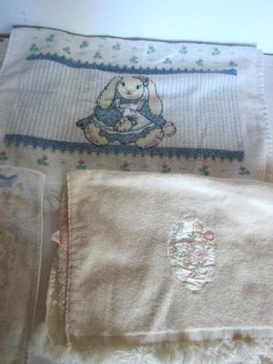 Holiday Theme Hand Towels