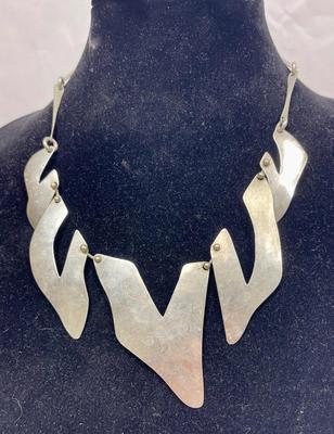 Vintage Necklace and Earring Set - Silver Plated Copper
