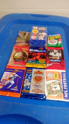 LOT 111 - NINE PACKS OF FOOTBALL CARDS