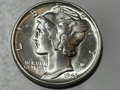 1945-P BU CONDITION MERCURY SILVER DIME AS PICTURED.