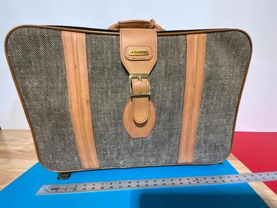 Fifth Avenue Luggage