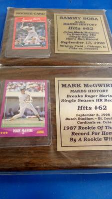 LOT 113 - SAMMY SOSA AND MARK MCGWIRE