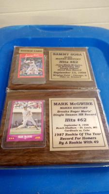 LOT 113 - SAMMY SOSA AND MARK MCGWIRE