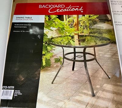 Backyard 42in Glass top dinning table