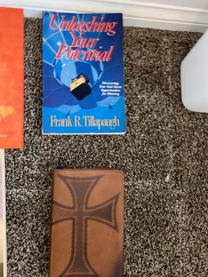 BOOKS ON FAITH & RELIGION
