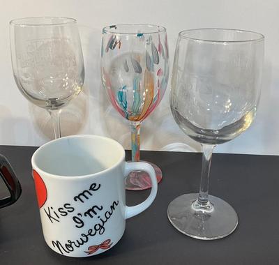 Happy Harry’s wine glasses, coffee cups