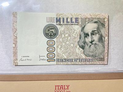 Italy 1000 Lire 1982 Banknote/Currency in Uncirculated Condition by Fleetwood as Pictured.