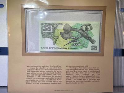 Papua New Guinea 2 Kina Banknote/Currency in Uncirculated Condition by Fleetwood as Pictured.