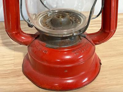 Red Kwang HWA Lantern & Red Dietz lantern