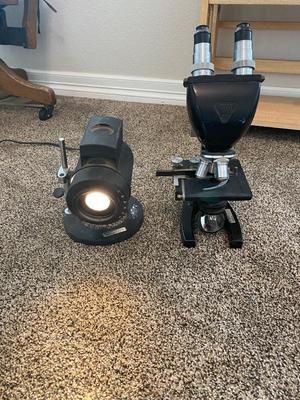 BOUSCH AND LOMB BINOCULAR MICROSCOPE WITH EXTERNAL LIGHT