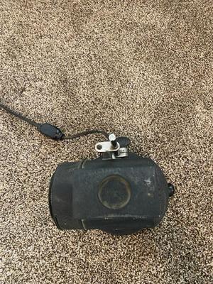 BOUSCH AND LOMB BINOCULAR MICROSCOPE WITH EXTERNAL LIGHT
