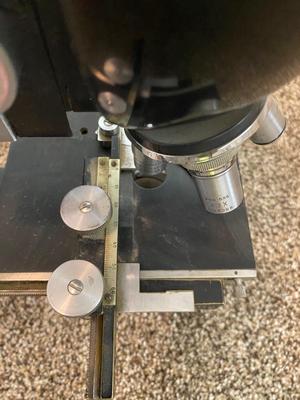 BOUSCH AND LOMB BINOCULAR MICROSCOPE WITH EXTERNAL LIGHT