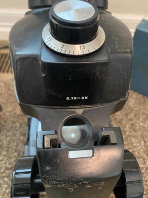 TRANSIDYNE GENERAL 2743 BIOLOGICAL DIFFUSION PLATE CALIBRATING VIEWER, BOUCH & LOMB MICROSCOPE AND SLIDE LIGHT