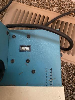 TRANSIDYNE GENERAL 2743 BIOLOGICAL DIFFUSION PLATE CALIBRATING VIEWER, BOUCH & LOMB MICROSCOPE AND SLIDE LIGHT