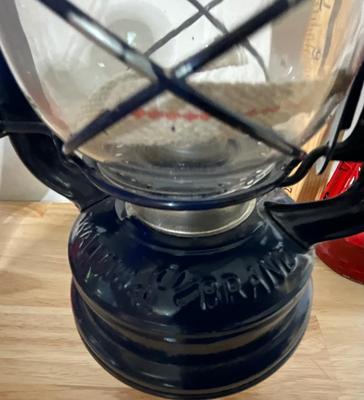 Blue Swallow Lantern, Red noname lantern