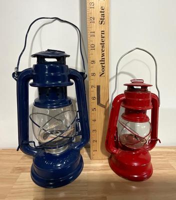Blue Swallow Lantern, Red noname lantern