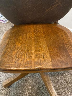 ANTIQUE DESK CHAIR, OTT-LITE AND NEAT LITTLE HOMEMADE SPOOL TABLE