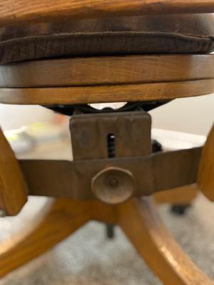 ANTIQUE DESK CHAIR, OTT-LITE AND NEAT LITTLE HOMEMADE SPOOL TABLE