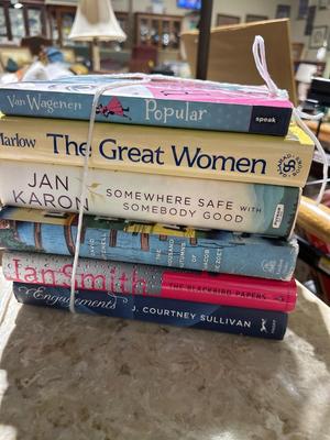 Book lot 6 books
