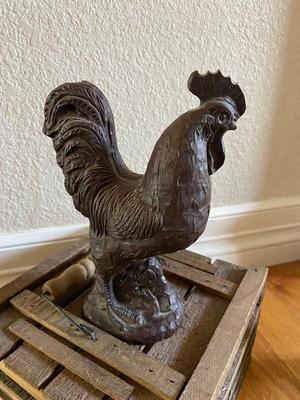ROOSTER AND HEN FIGURINES AND NEAT LITTLE WOODEN BOX