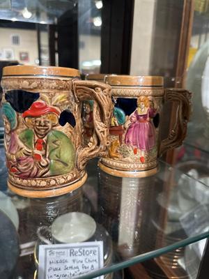 4 mugs