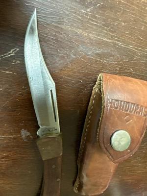 Knife with leather case