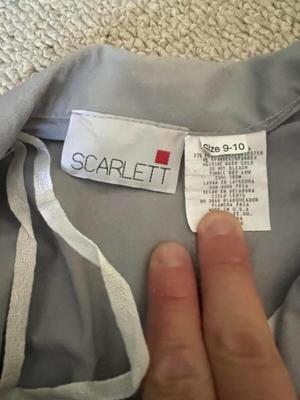 Brand New Scarlett Clothing Women's light grey 2 piece set in size 9/10