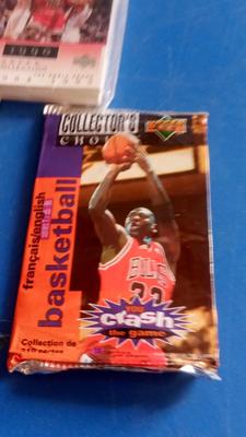 LOT 131 - MICHAEL JORDAN BASKETBALL CARDS