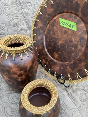 Interior Decor 3Piece Set With Plate Stand