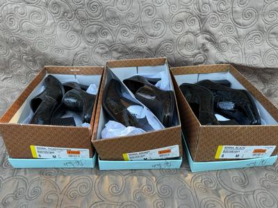 Life Stride - Women’s Sz 6 (never worn)