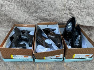 Life Stride - Women’s Sz 6 (never worn)