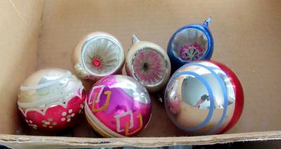 Lot of Vintage Shiny Brite and Other Ornaments