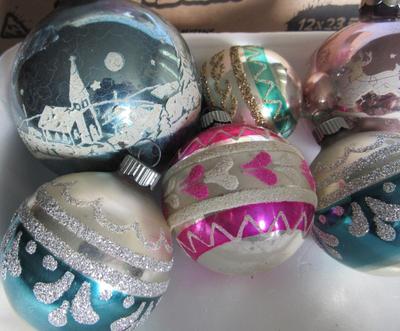 Vintage Glass Shiny Brite Christmas Ornaments