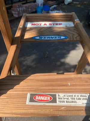 Warner Wood 6 Foot Ladder