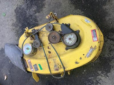 John Deere Lawn Tractor