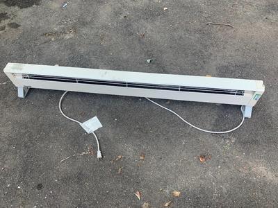 Plug In Baseboard Type Heater