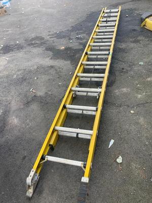 Heavy Duty Industrial 25’ Extension Ladder