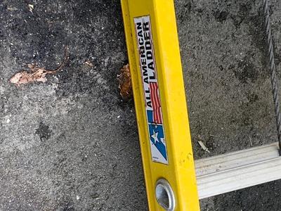Heavy Duty Industrial 25’ Extension Ladder