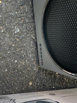 Electronics Lot - Boom Box / Radios