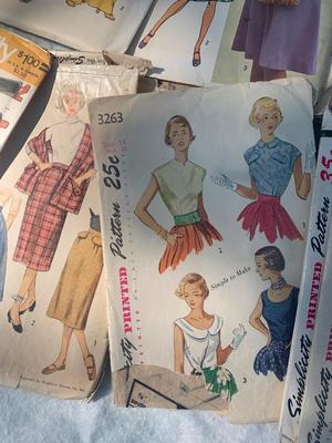 Large Lot of Vintage Sewing Patterns