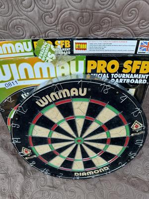 Winman Pro SFB Official Tournament Bristle Dartboard
