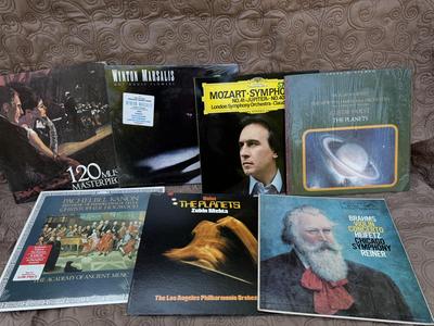 Records Lot 11